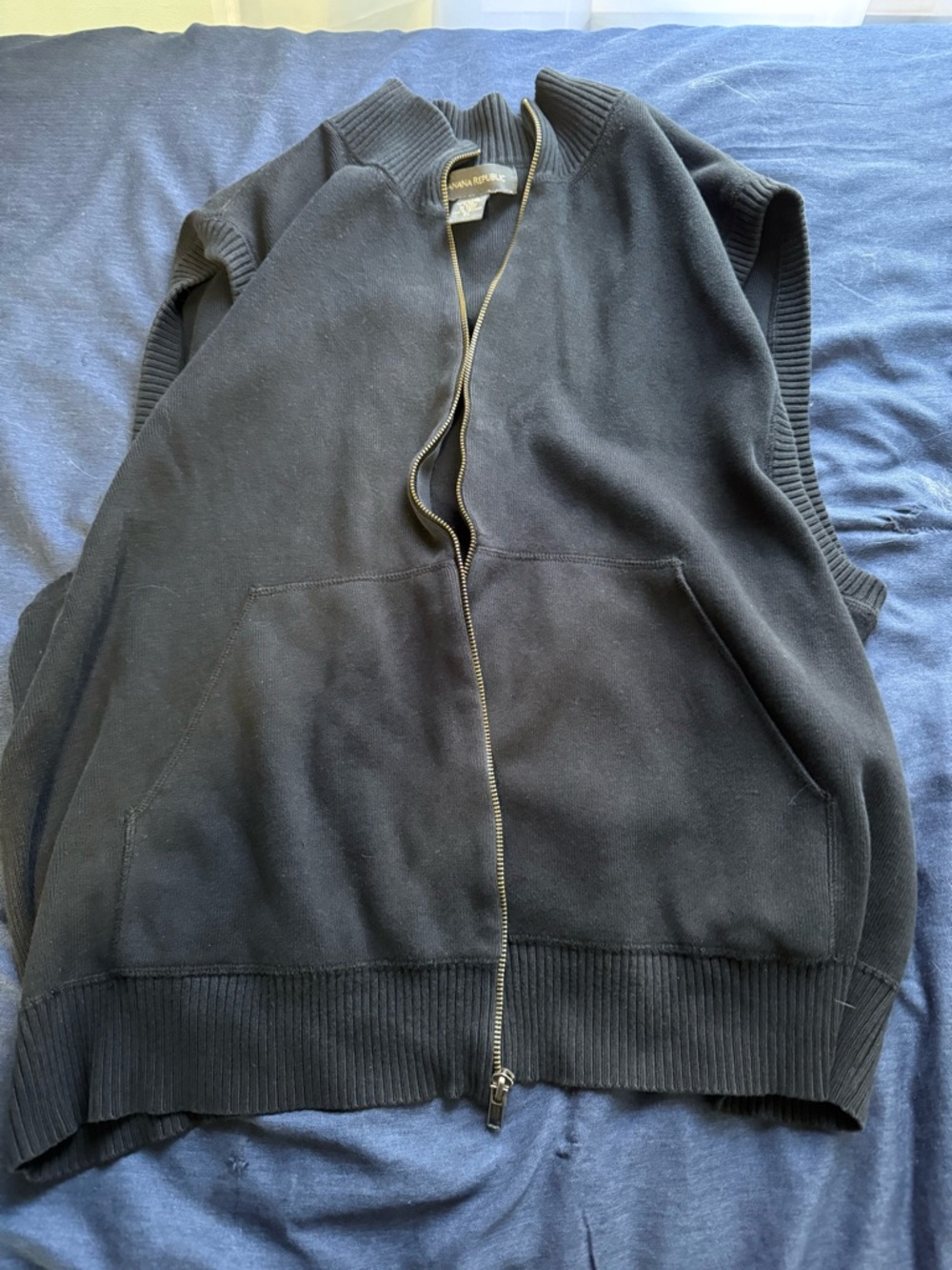 Banana Republic mens Cotton black zip up vest